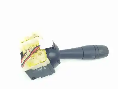 Second-hand car spare part indicator switch for renault clio iv 1.2 16v cat (bivalent. gasolina / gpl) (d4f) 72 cv / 53 kw oem iam references 255675887r  8201167992