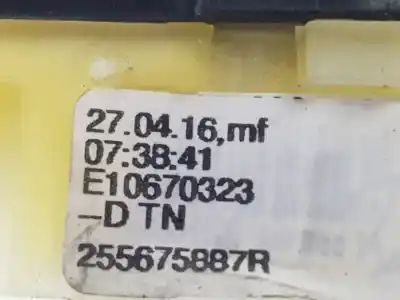Second-hand car spare part indicator switch for renault clio iv 1.2 16v cat (bivalent. gasolina / gpl) (d4f) 72 cv / 53 kw oem iam references 255675887r  8201167992