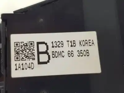 Peça sobressalente para automóvel em segunda mão botão / interruptor elevador vidro dianteiro esquerdo por mazda 3 berlina bp zenithx referências oem iam bdmc66350b  bdmc66350b