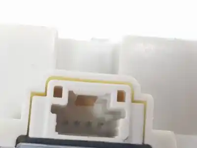 Second-hand car spare part electronic module for mazda 3 berlina bp zenithx oem iam references bcwb675d4a  bcwb675d4a