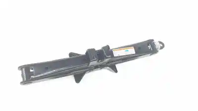 Pezzo di ricambio per auto di seconda mano Cric di sollevamento per TOYOTA YARIS  Riferimenti OEM IAM 0911105031  0911105031