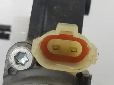 Автозапчастина б/у двигатель заднього правого скла для hyundai i20 ii (gb, ib) 1.2 посилання на oem iam 83402c7010  83402c7010