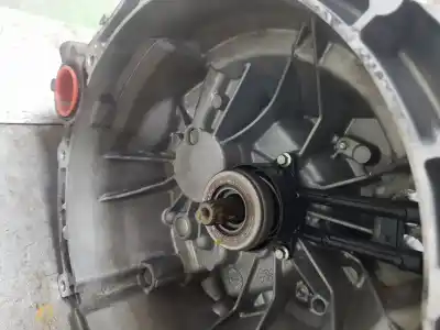 Second-hand car spare part gearbox for ford fiesta vi (cb1, ccn) 1.25 oem iam references 8a6r7002jf  2015001