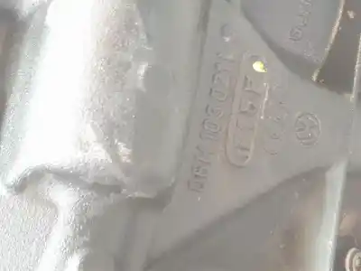 Автозапчастина б/у блокувати для audi a4 b8 avant (8k5) 2.0 tfsi посилання на oem iam 06h103021l  06h103011ap