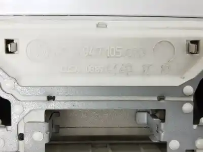 Автозапчасти б/у внутренний свет за skoda superb combi (3t5) 2.0 tdi dpf ссылки oem iam 3t0947105aqd  3t0947105aqd