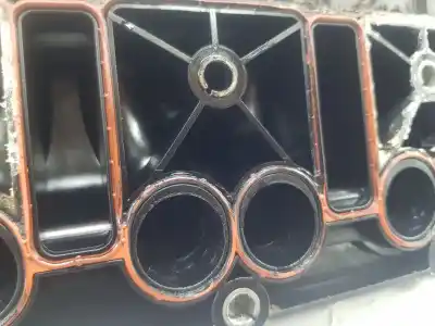 Recambio de automóvil de segunda mano de colector admision para vw touran (1t1, 1t2) 2.0 tdi 16v referencias oem iam 03g129713af  03g129713af