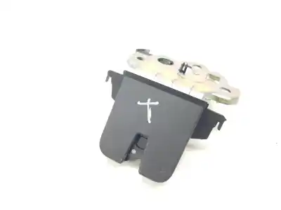 Автозапчастина б/у замок багажника / ворот для skoda fabia 1.0 mpi посилання на oem iam 8r0827505a  