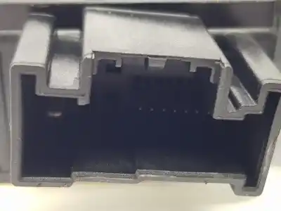 Second-hand car spare part left front window motor for skoda fabia 1.0 mpi oem iam references 2q2959881c  2q2959881c