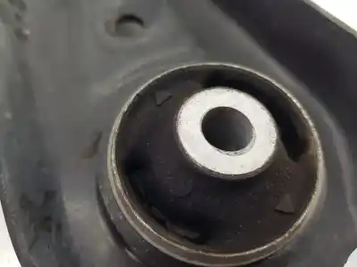 Автозапчастина б/у передній лівий нижний рычаг підвіски для skoda fabia 1.0 mpi посилання на oem iam 6r0407151f  6r0407151f