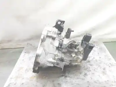 Автозапчастина б/у коробка передач для skoda fabia 1.0 mpi посилання на oem iam qae  