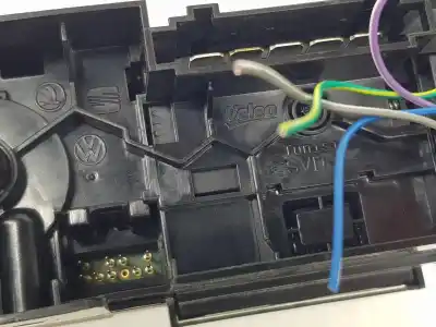 Автозапчастина б/у клімат-контроль для skoda fabia 1.0 mpi посилання на oem iam 6v0820045c  6v0820045c