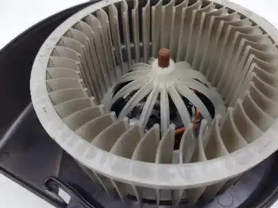 Автозапчастина б/у вентилятор опалення для skoda fabia 1.0 mpi посилання на oem iam 6r1819015a  6r1819015a