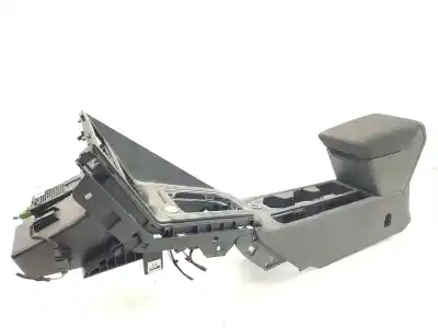 Pièce détachée automobile d'occasion ACCOUDOIR CENTRAL pour VOLKSWAGEN POLO  Références OEM IAM 6F0864207D  2G1863241J