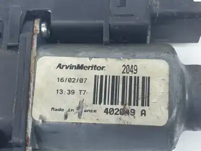 Автозапчастина б/у двиг скла задне ліво для renault scénic ii (jm0/1_) 1.5 dci (jm1e, jm16) посилання на oem iam 8201010935  8201010935