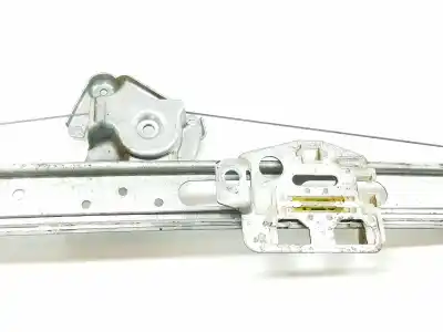 Pezzo di ricambio per auto di seconda mano alzacristalli anteriore destro per clase c clase a 1.7 cdi d riferimenti oem iam a1687201246  a1687201246