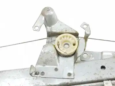 Second-hand car spare part rear left window regulator for clase c clase a 1.7 cdi d oem iam references a1687301346  a1687301346