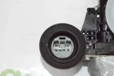 Second-hand car spare part driver left window regulator for lexus is200 (ds2/is2) 2.2 d-cat oem iam references 6980230260  8572058010