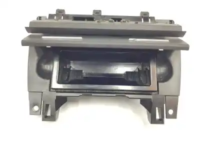 Peça sobressalente para automóvel em segunda mão cinzeiro por seat exeo (3r2) 2.0 tfsi referências oem iam 8e0857951j  8e0857951j