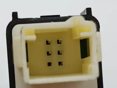 Peça sobressalente para automóvel em segunda mão botão / interruptor elevador vidro traseiro esquerdo por seat exeo (3r2) 2.0 tfsi referências oem iam 8e0959855a  8e0959855a