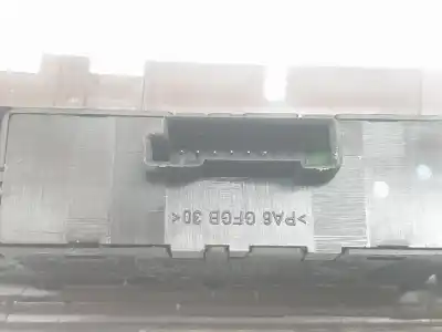 Peça sobressalente para automóvel em segunda mão moldagem por bmw 3 (e46) 320 i referências oem iam 61318381514  8209456