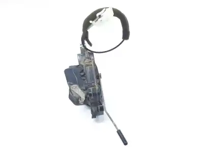 Second-hand car spare part rear left door lock for bmw 3 (e46) 320 d oem iam references 7011309  51227011309