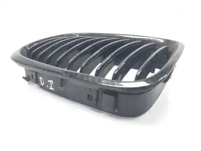 Second-hand car spare part front grille for bmw 3 (e46) 320 d oem iam references 51138208489  8208489