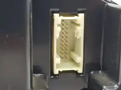 Peça sobressalente para automóvel em segunda mão quadrante por bmw 3 (e46) 318 i referências oem iam 8386092  62118386092