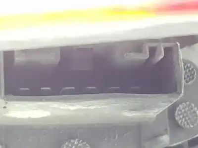 Second-hand car spare part right tailgate light for bmw 3 (e46) 318 i oem iam references 8364922  63218364922