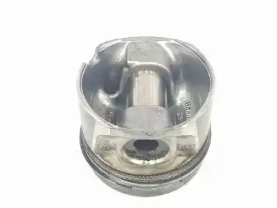 Second-hand car spare part piston for nissan navara pick-up (d40m) 2.5 dci diesel cat oem iam references a2010eb30a  a2010eb30a