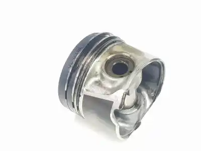 Second-hand car spare part piston for nissan navara pick-up (d40m) 2.5 dci diesel cat oem iam references a2010eb30a  a2010eb30a