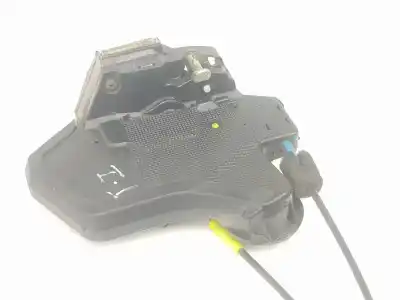 Second-hand car spare part rear left door lock for toyota land cruiser (j12) 3.0 turbodiesel oem iam references 6906060090 6906060091 