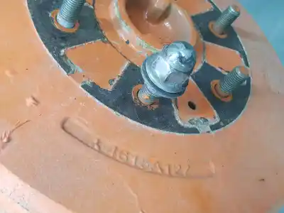 Автозапчастина б/у задня вісь для mitsubishi l 200 2.5 di-d посилання на oem iam 3711a177  mr483358