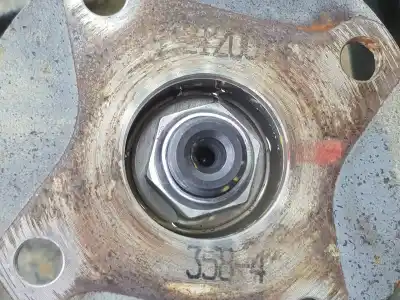 Автозапчастина б/у задня вісь для mitsubishi l 200 2.5 di-d посилання на oem iam 3711a177  mr483358