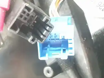 Pezzo di ricambio per auto di seconda mano bracciolo centrale per clase c clase m 3.0 cdi riferimenti oem iam a1646801052  a16468010529d84