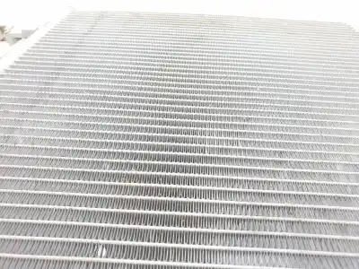 Автозапчасти б/у конденсатор / радиатор кондиционера воздуха за mitsubishi l 200 2.5 di-d ссылки oem iam 1350a925  1350a925