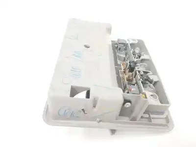 Автозапчасти б/у внутренний свет за mitsubishi l 200 2.5 di-d ссылки oem iam 8401a041zz  8401a206ha