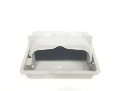 Автозапчасти б/у внутренний свет за mitsubishi l 200 2.5 di-d ссылки oem iam 8401a041zz  8401a206ha