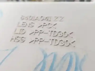 Автозапчасти б/у внутренний свет за mitsubishi l 200 2.5 di-d ссылки oem iam 8401a041zz  8401a206ha