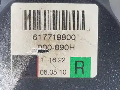 Автозапчасти б/у натяжитель задней правой подушки безопасности за skoda superb combi (3t5) 2.0 tdi dpf ссылки oem iam 3t9857448  3t9857448