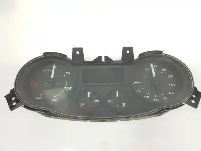 Автозапчастина б/у панель інструментів для iveco daily furgón 2.3 diesel cat посилання на oem iam 5801473552  5801815717
