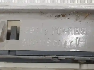Автозапчастина б/у внутрішне світло для iveco daily furgón 2.3 diesel cat посилання на oem iam 5801480047  5801480047