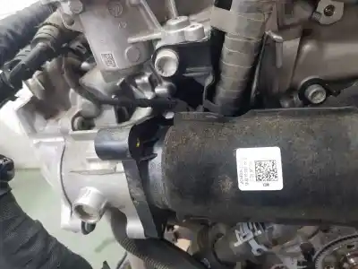 Peça sobressalente para automóvel em segunda mão motor completo por skoda superb combi (3v5) sportline 4x4 referências oem iam dtua  05l100031d