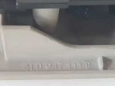 Автозапчасти б/у внутренний свет за a3 q7 3.0 v6 24v tdi ссылки oem iam 4l0947111b  4l0947111b