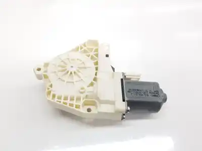 Автозапчастина б/у двиг скла задне ліво для audi q3 (8ub, 8ug) 2.0 tdi посилання на oem iam 8k0959811a  8k0959811a