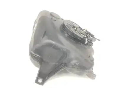 Автозапчасти б/у fap adblue дополнительный депозит за skoda superb combi (3v5) 2.0 tdi ссылки oem iam 3q0131877f  3q0131877f