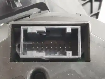 Автозапчасти б/у приборная доска за skoda superb (3v3) 2.0 tdi ссылки oem iam 3v0920741b  3v0920741b