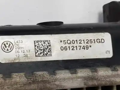 Автозапчастина б/у водяний радіатор для skoda superb (3v3) 2.0 tdi посилання на oem iam 5q0121251gd  5q0121251gd