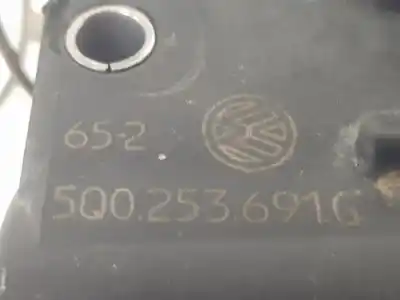 Автозапчастина б/у коробка метелика для skoda superb combi (3v5) 2.0 tdi посилання на oem iam 5q0253691g  05l128063e