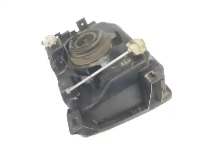 Second-hand car spare part right headlight for mitsubishi montero   (v3_w, v2_w, v4_w) 2.8 td (v46w, v26w) oem iam references mb831068  mb683888