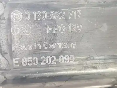 Автозапчастина б/у двигатель переднього ліва вікна для skoda superb (3v3) 2.0 tdi посилання на oem iam 0130822717  5q0959801b